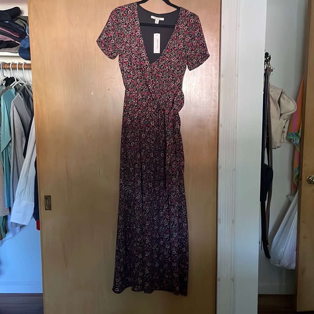 New Francesca’s Floral Maxi Dress